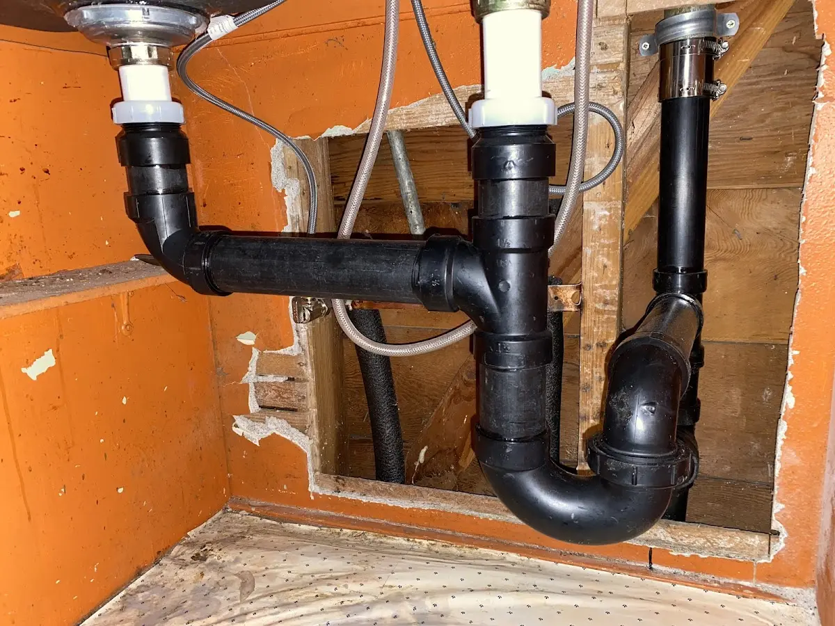 Professional Pipe Bursting equipment and tools on the job in Yankton